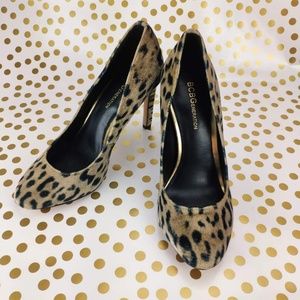 BCBG Leigh Leopard Print Velvet Stiletto Pump